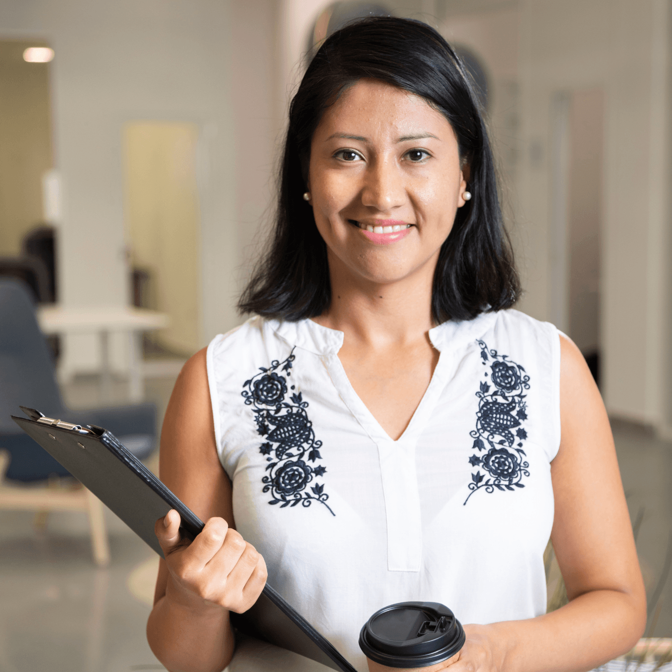 FLAVIA V. INTERIOR DESIGNER